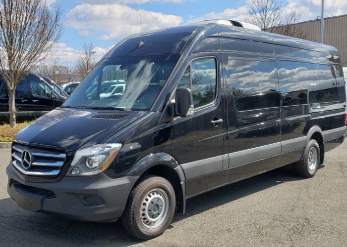 mercedes-sprinter-van1 mercedes-sprinter-van1